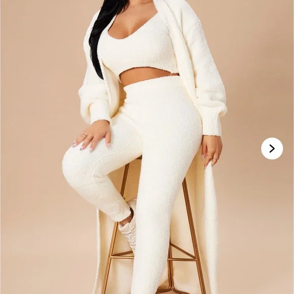 Cozy Cream Knit Lounge Set - Picture 1 of 3